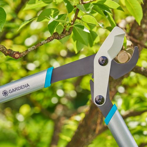 В інтернет магазині Гілкоріз GARDENA EnergyCut basic 656 мм (12021-20.000.00)