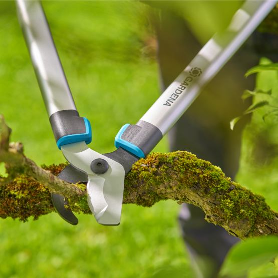 В Украине Веткорез GARDENA EasyCut L 670 мм (12031-20.000.00)