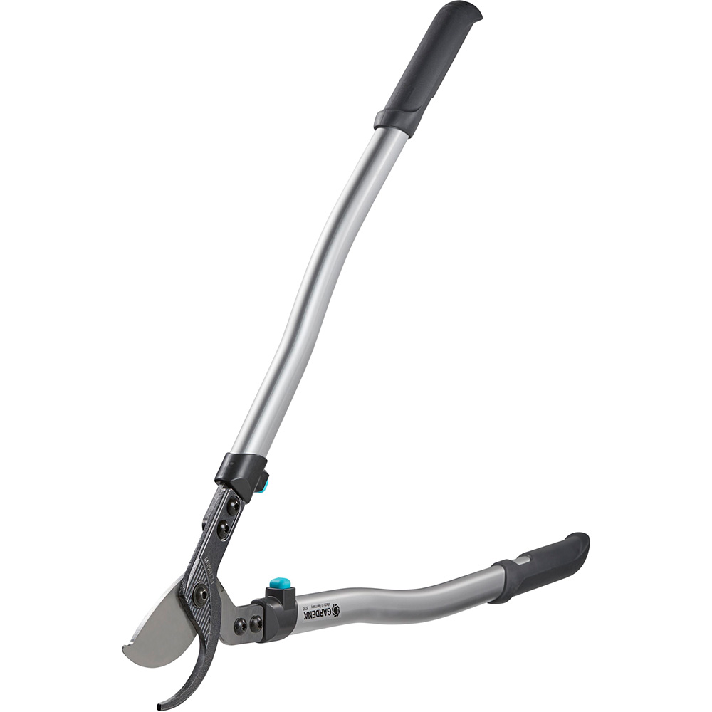 Сучкорез GARDENA 700B (08710-20.000.00) Сучкорез GARDENA 700B (08710-20.000.00) Дополнительно лезвия с прецизионной заточкой, кованный нижний нож, сменные ножи, рукоятки эргономичной формы