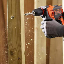 Дриль ударний BLACK & DECKER BEH710