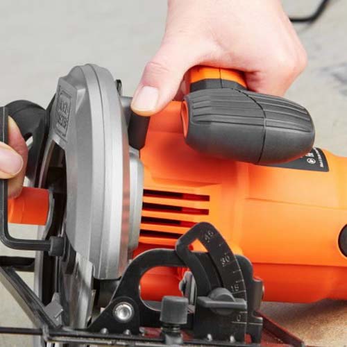 Циркулярна пила BLACK&DECKER CS1550 Тип циркулярна