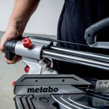 Торцовочная пила METABO KGS 254 M (613254000)