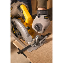 Пила циркулярная STANLEY FatMax SFMCS550B