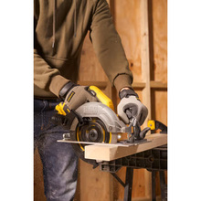 Пила циркулярная STANLEY FatMax SFMCS550B