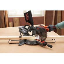 Пила торцювальна BLACK N DECKER BES702
