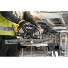 Дисковая пила DEWALT DCS383H2