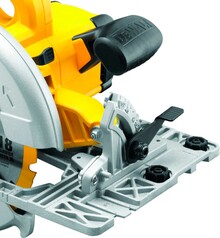 Дисковая пила DEWALT DWE576K