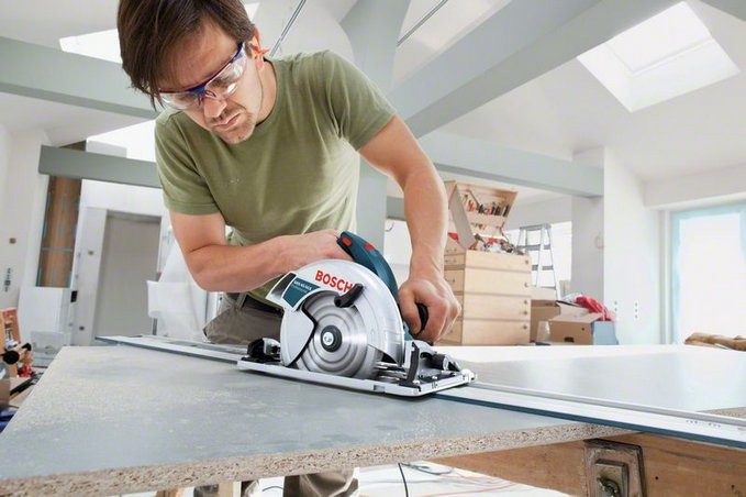 Ручна циркулярна пила BOSCH GKS 65 GCE (0601668900) Номінальний діаметр пиляльного диска 190