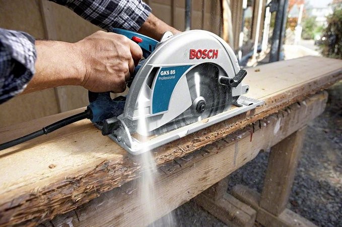 Дискова пила BOSCH GKS 85 (060157A000) Тип циркулярна