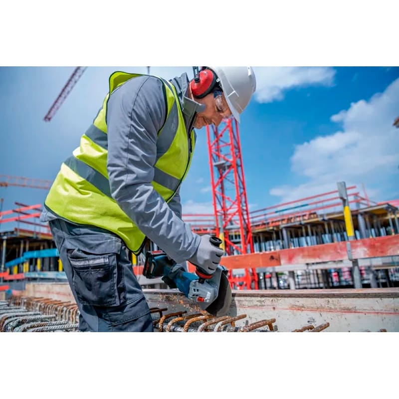 Замовити Кутова шліфувальна машина BOSCH Professional GWS 182P без АКБ і ЗУ (0.601.9H6.L01)
