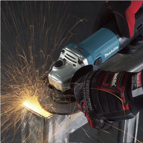 Шлифмашина угловая (болгарка) MAKITA 9558HNG Тип питания сеть