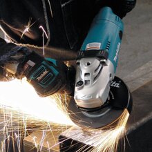 Болгарка MAKITA GA7020