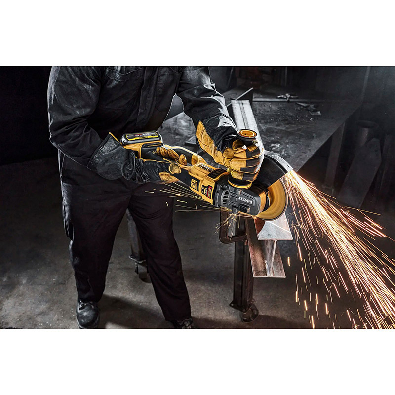 Внешний вид Шлифмашина угловая DEWALT DCG460NK FLEXVOLT