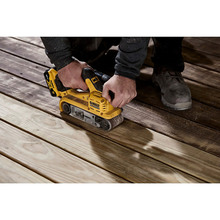 Шлифмашина ленточная DEWALT DCW220P2