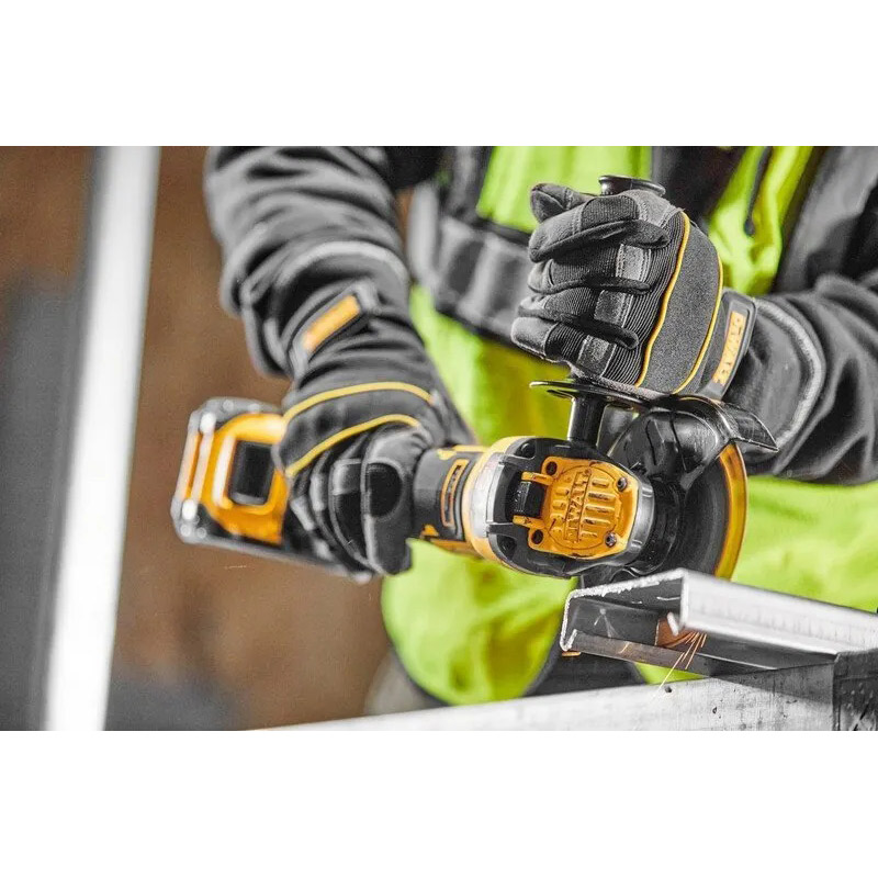 Фото Шлифмашина угловая DEWALT DCG409VSN