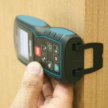 Дальномер MAKITA LD080P лазерный 80 м