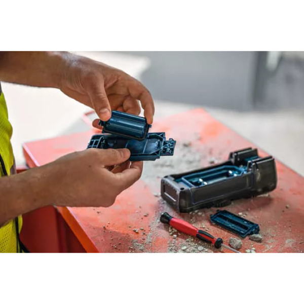 Зовнішній вигляд Мультиметр BOSCH Professional GDM 600-15 0-600В (0.601.077.300)