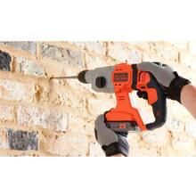 Перфоратор акумуляторний Black&Decker (BCD900B)