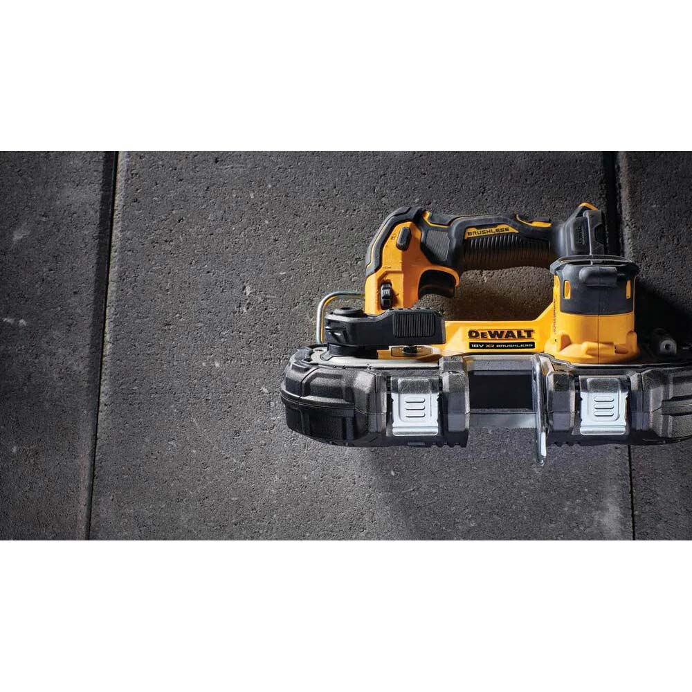 В інтернет магазині Пила стрічкова DeWALT акумуляторна бесщеточний DCS377NT