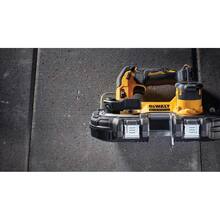 Пила стрічкова DeWALT акумуляторна бесщеточний DCS377NT