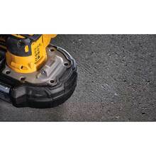 Пила стрічкова DeWALT акумуляторна бесщеточний DCS377NT