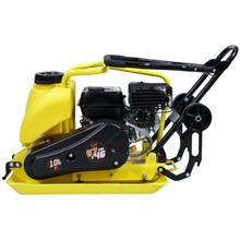 Віброплита Sturmax PCM8811DKW бензинова 4,8 кВт, 110кг