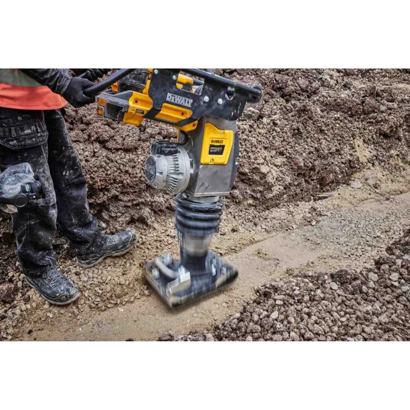 В інтернет магазині Вібротрамбування DEWALT POWERSHIFT без АКБ та ЗУ (DCPS660N)