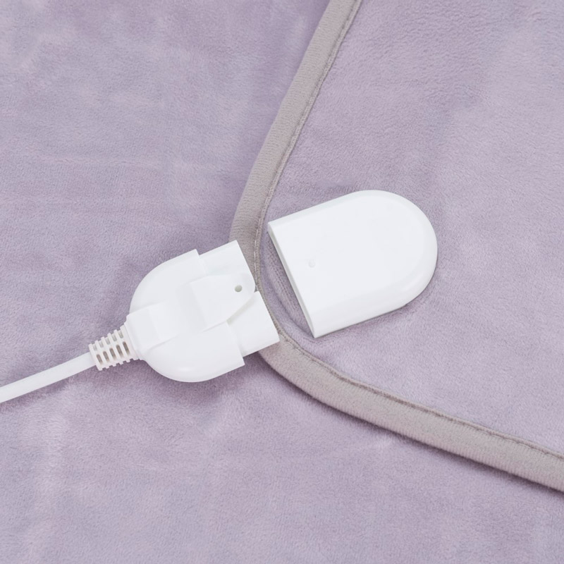 Електроковдра ADLER AD 7426 Особливості З'ємний шнур живлення з ручним контролером; Машинне прання при температурі 30 ° C; Тканина - поліестер