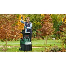 Садовый измельчитель BOSCH AXT22D 2200 Вт (0.600.803.003) Садовый измельчитель BOSCH AXT22D 2200 Вт (0.600.803.003)