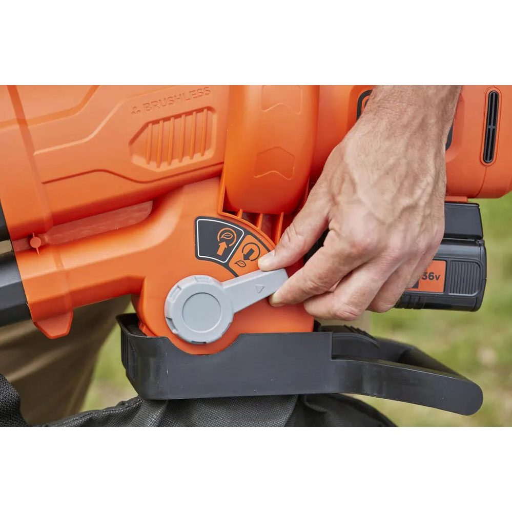 Повітродувка BLACK&DECKER BCBLV3625L1 Тип ручні