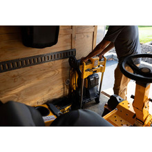 Газонокосарка DEWALT DCMWSP156N