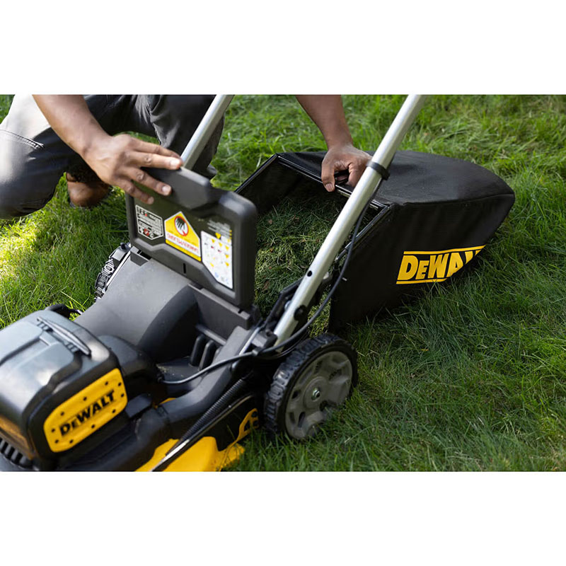 У Фокстрот Газонокосарка DEWALT DCMWP134N