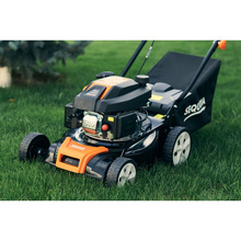 Газонокосарка SEQUOIA SPLM4000