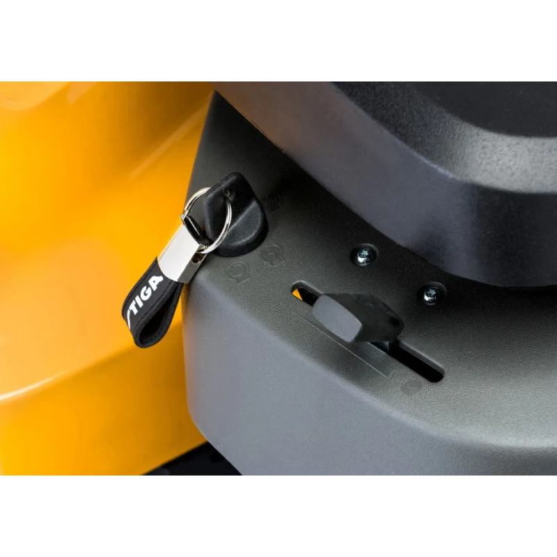 Фото Трактор газонокосарка STIGA Park300LC