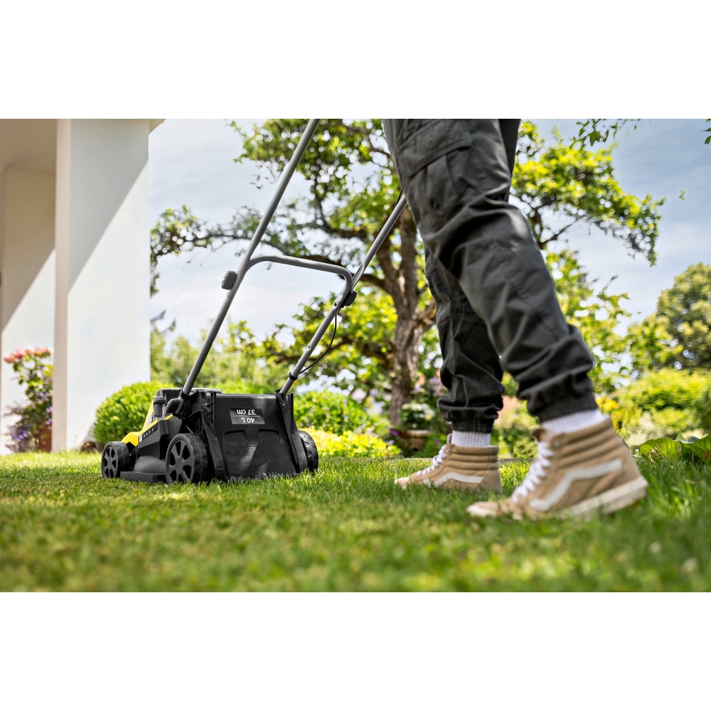 Покупка Газонокосарка KARCHER LMO 4-18 Dual Battery Set (1.445-421.0)