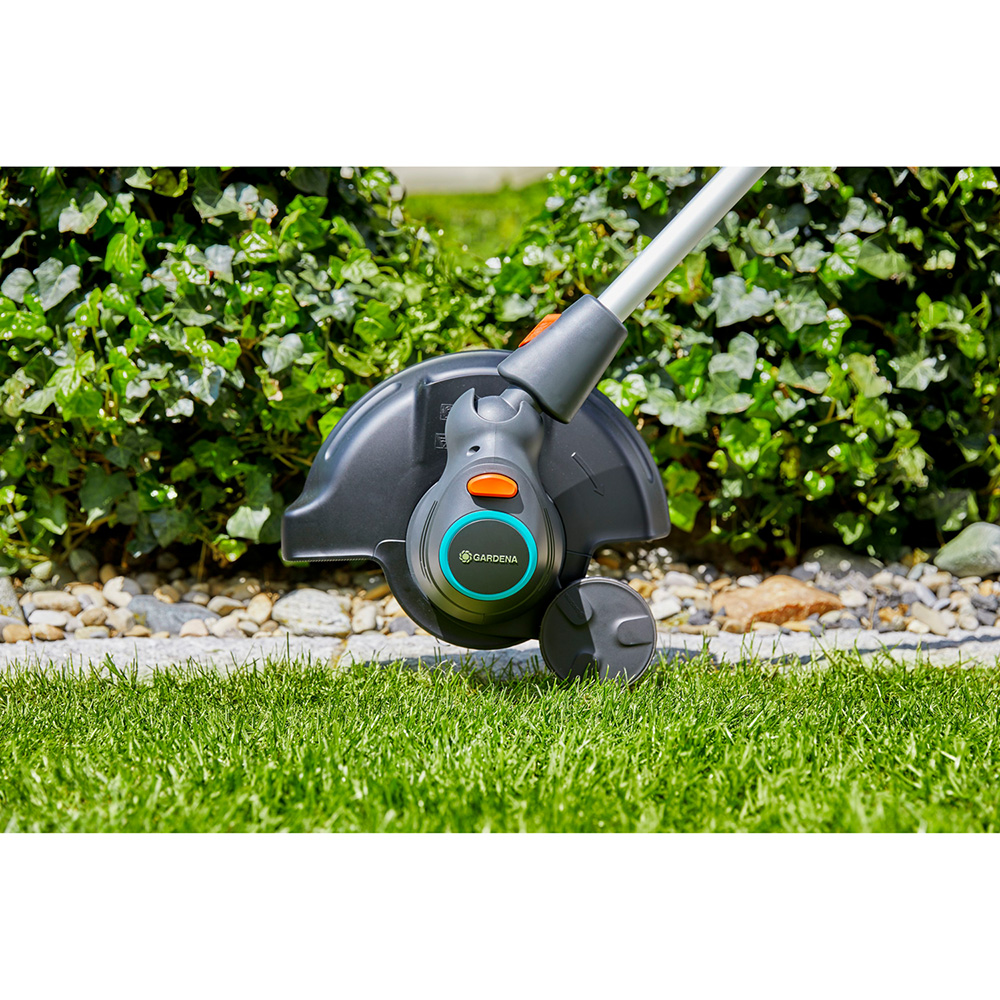 Тример GARDENA ComfortCut 550/28 (09872-20.000.00) Штанга прямая