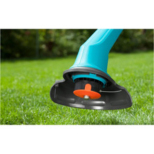 Тримір GARDENA SmallCut Plus 350/23 (09806-20.000.00) Тримір GARDENA SmallCut Plus 350/23 (09806-20.000.00)