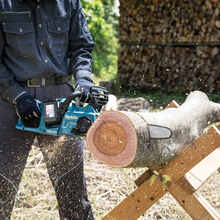 Цепная пила MAKITA DUC353Z