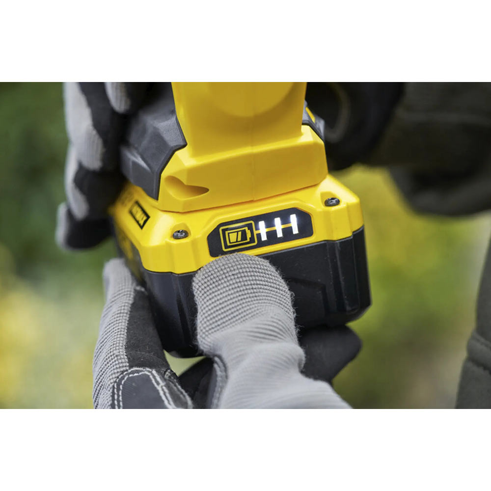 Зовнішній вигляд Кущоріз STANLEY SFMCHT855M1