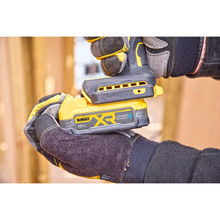 Шуруповерт DEWALT  XR Li-Ion 18В (DCF870NT) без АКБ и ЗУ