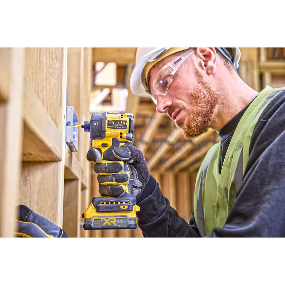 Заказать Шуруповерт DEWALT  XR Li-Ion 18В (DCF870NT) без АКБ и ЗУ