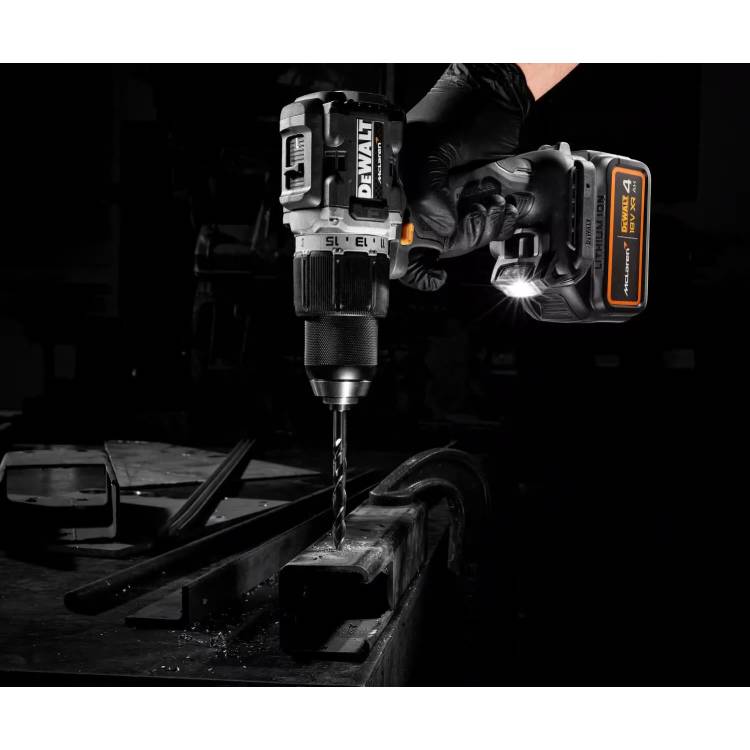В Фокстрот Дрель-шуруповерт DeWALT McLaren F1 TEAM LIMITED EDITION (DCD85MM2T)