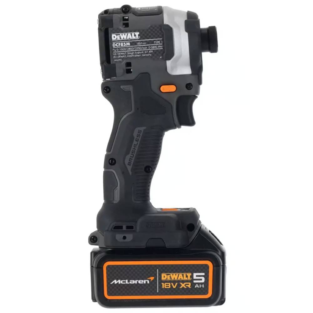 Шуруповерт DEWALT McLaren F1 TEAM LIMITED EDITION (DCF85MP2T) Аксесуари в комплекті кейс