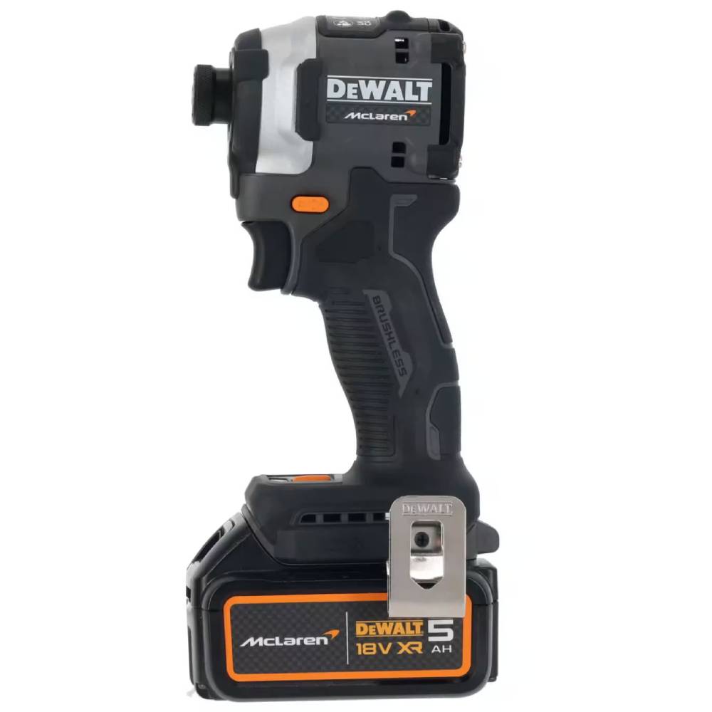 Шуруповерт DEWALT McLaren F1 TEAM LIMITED EDITION (DCF85MP2T) Тип акумулятора Li-Ion