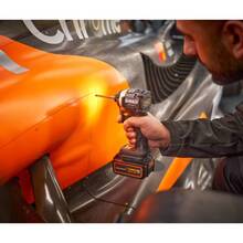 Шуруповерт DEWALT McLaren F1 TEAM LIMITED EDITION (DCF85MP2T)
