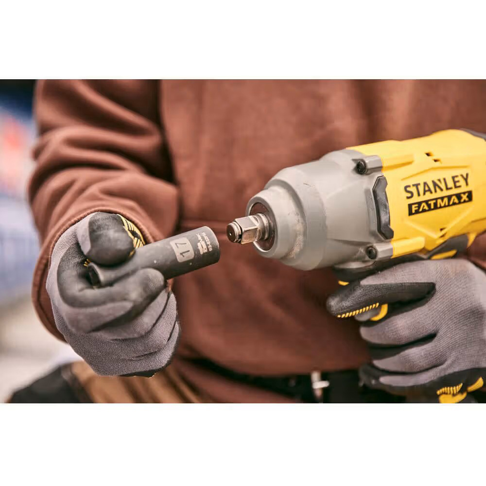 Фото 20 Гайковерт ударный STANLEY FatMax SFMCF940M1