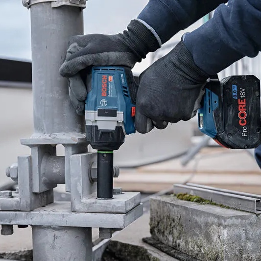 Внешний вид Гайковерт ударный BOSCH Professional GDS 18V-750C (0.601.9L9.002)