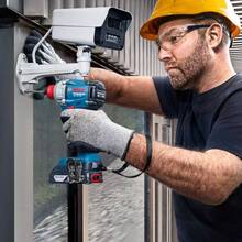 Гвинтоверт ударний BOSCH Professional GDR 18V-215 (0.601.9N2.022)