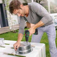Дрель-шуруповерт BOSCH UniversalDrill (0.603.9D4.002)
