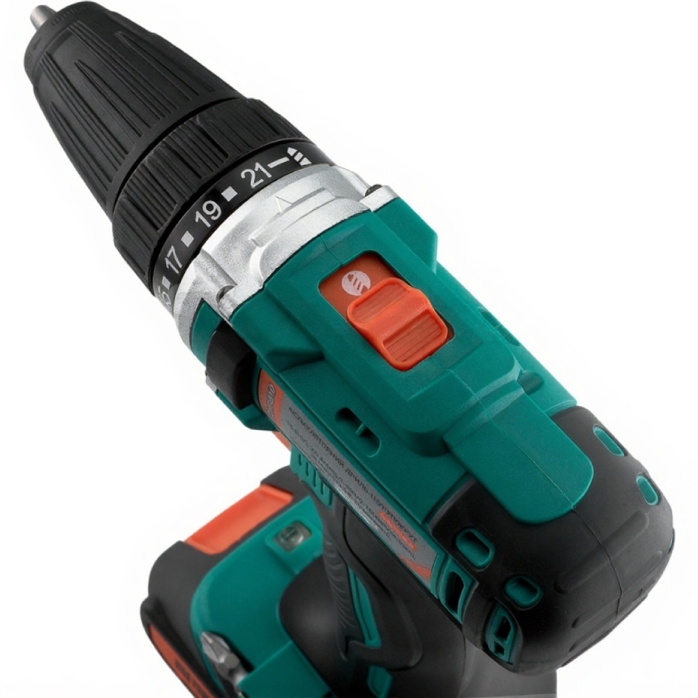 Шуруповерт STURMAX CDM3218LB Тип живлення акумулятор